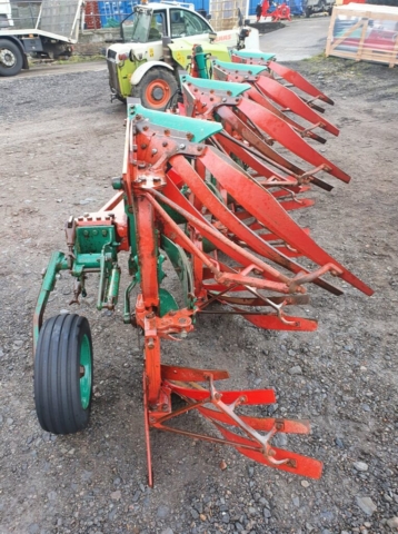 KV 4 Furrow